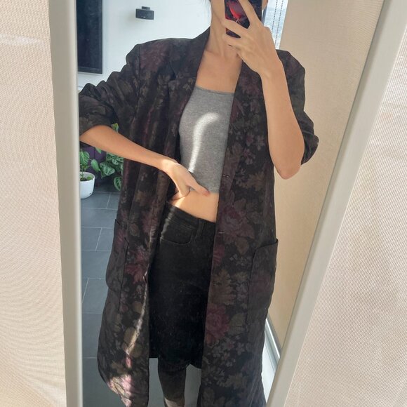 Oversized Floral Blazer Coat - Picture 3 of 8